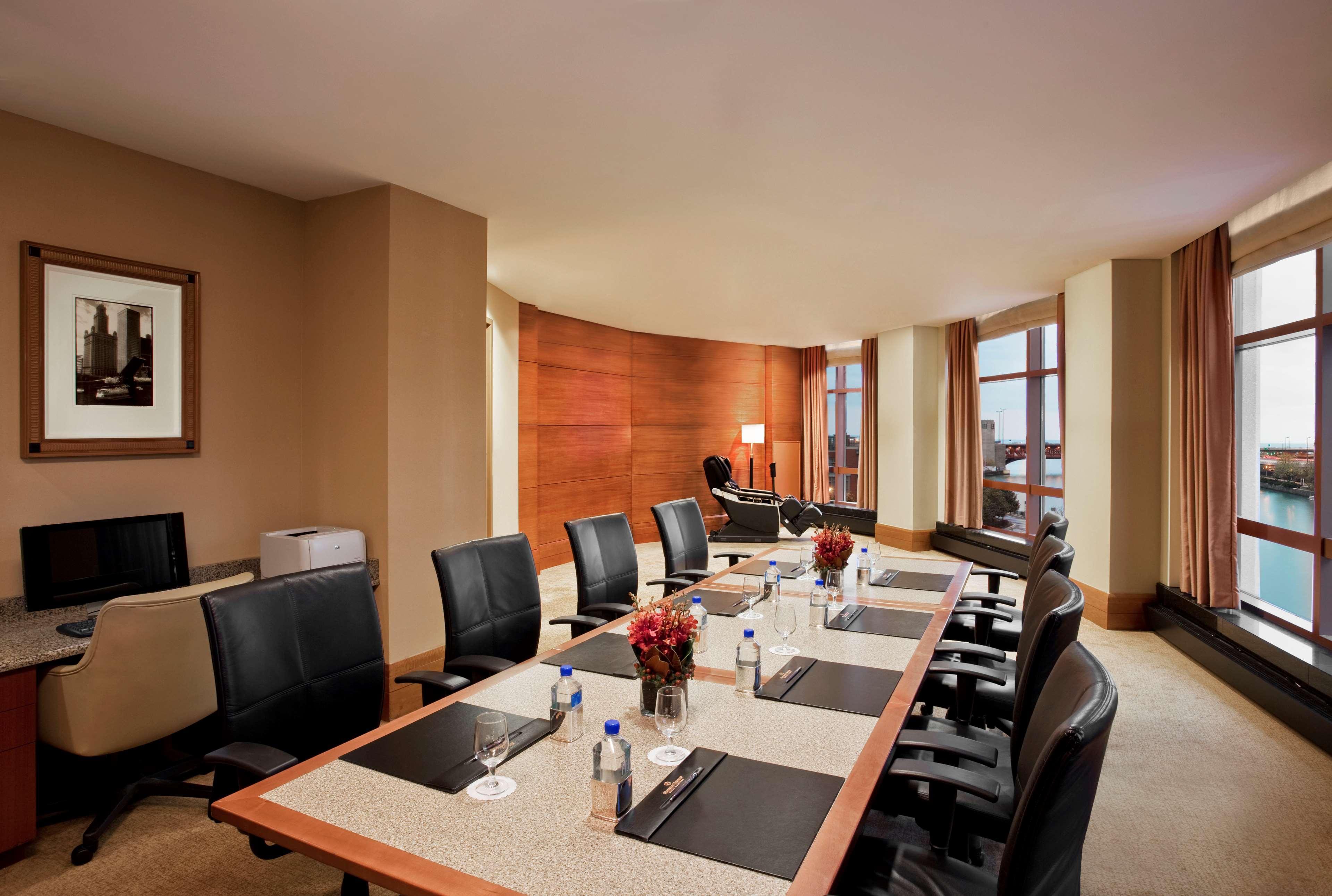 Sheraton Grand Chicago Riverwalk Ngoại thất bức ảnh